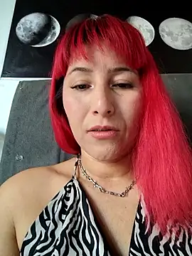 Snapshot of florecita9 chatting on June 17, 5:23 pm florecita9 online show from June 17, 5:23 pm