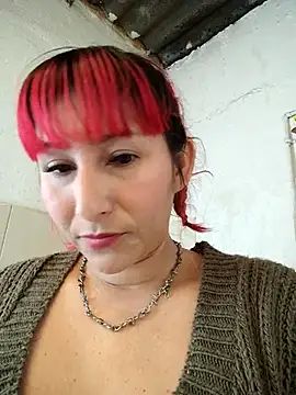 Snapshot of florecita9 chatting on July 18, 4:48 pm florecita9 online show from July 18, 4:48 pm