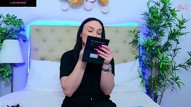 DaliyaArabian online show from April 22, 1:40 pm