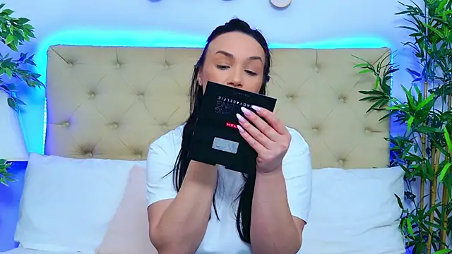 DaliyaArabian online show from April 9, 12:11 pm