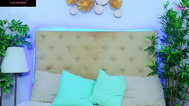 DaliyaArabian online show from May 18, 12:10 pm