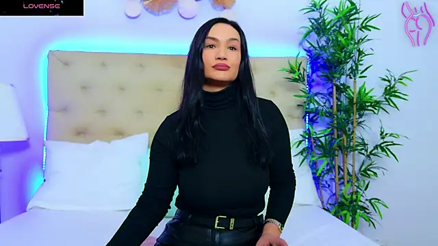 DaliyaArabian online show from November 10, 1:05 pm