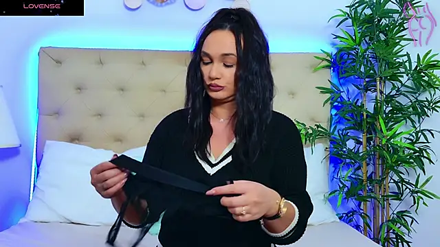 DaliyaArabian online show from October 7, 2:40 pm