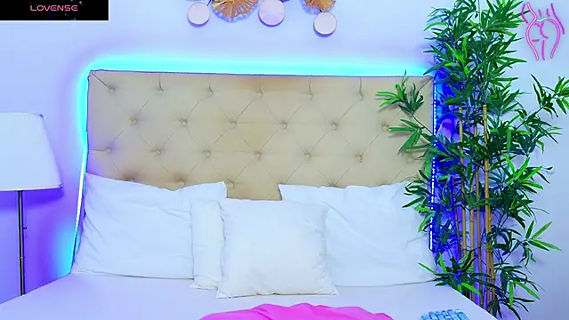 DaliyaArabian online show from November 11, 1:06 pm