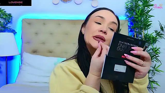 DaliyaArabian online show from February 23, 1:01 pm