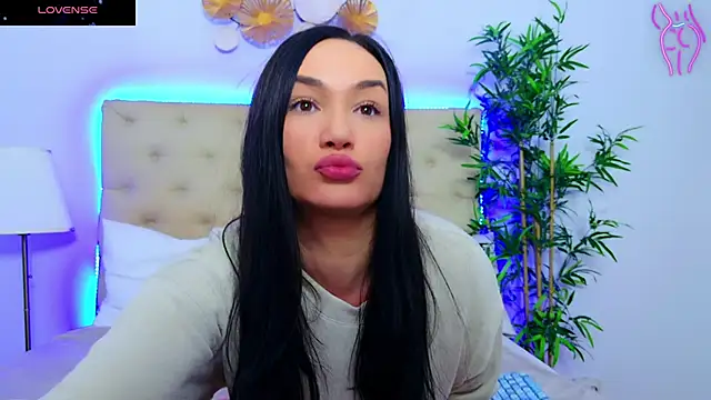 DaliyaArabian online show from November 6, 2:10 pm