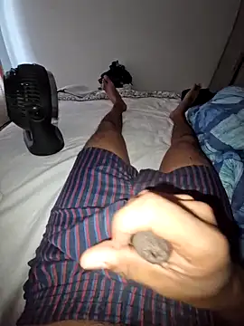 indianhunk2000 online show from March 9, 3:05 pm