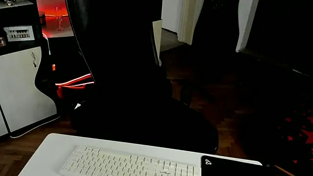 EvelynLexy online show from November 12, 8:51 am