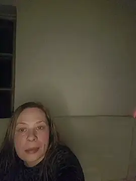 katiestevens online show from January 7, 10:15 pm