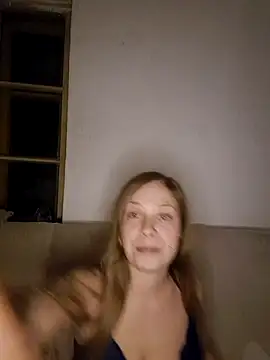 katiestevens online show from November 21, 9:36 pm