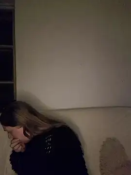 katiestevens online show from January 9, 10:28 pm