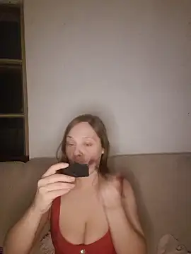 katiestevens online show from November 19, 9:26 pm