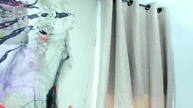 Snapshot of _nina_sweet chatting on November 3, 12:09 pm nina sweet online show from November 3, 12:09 pm