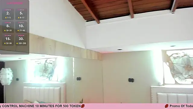 Snapshot of _nina_sweet chatting on February 25, 4:46 pm nina sweet online show from February 25, 4:46 pm