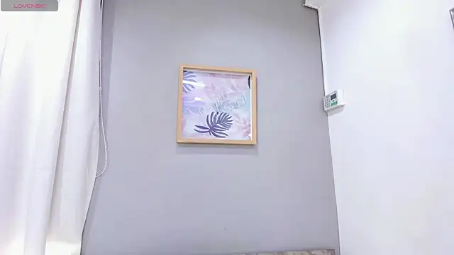 Snapshot of _nina_sweet chatting on November 10, 12:10 pm nina sweet online show from November 10, 12:10 pm