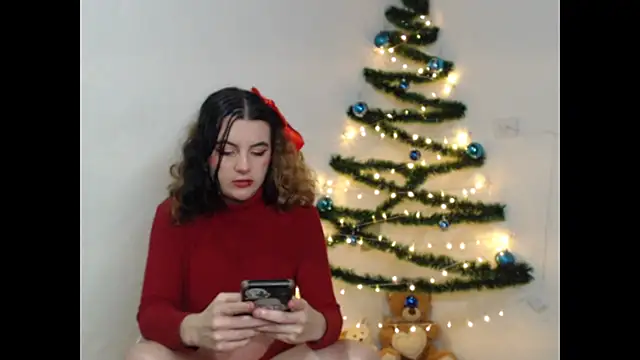 Snapshot of Calypso_and_Dimitri chatting on December 15, 5:56 am Calypso and Dimitri online show from December 15, 5:56 am