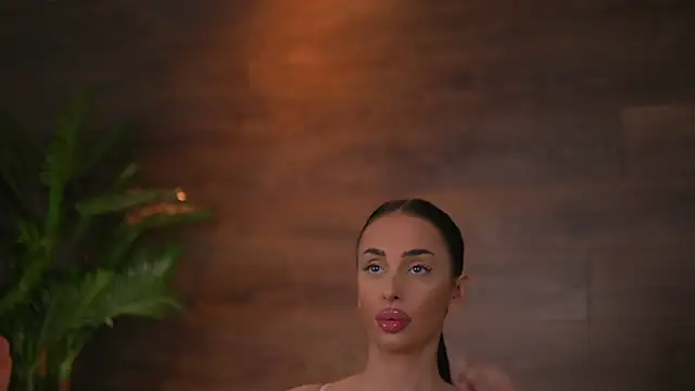 KairaAndrews online show from March 17, 7:17 pm