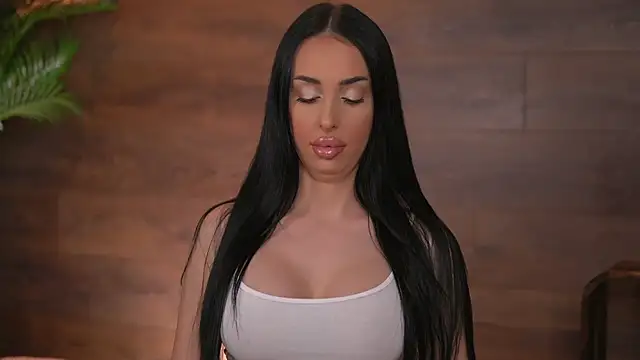 KairaAndrews online show from March 6, 7:31 pm