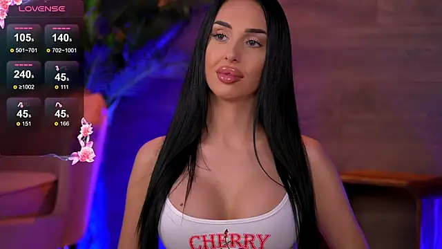 KairaAndrews online show from October 16, 6:49 pm