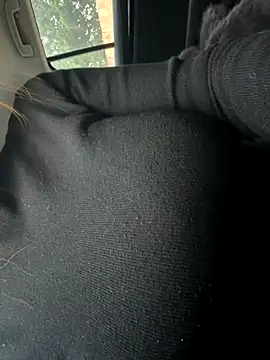 Lucky-Anna001 online show from December 16, 9:35 am