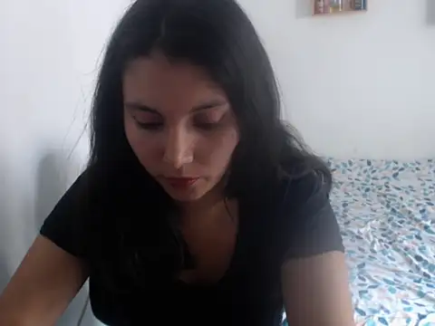 HannaKlein online show from February 18, 5:31 pm