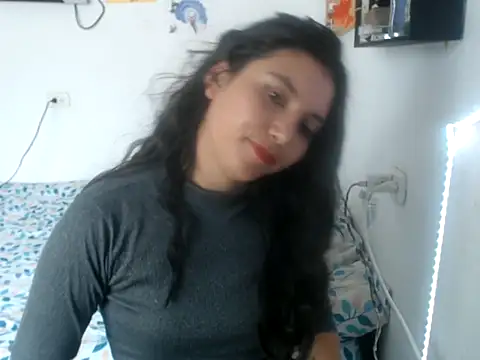 HannaKlein online show from September 22, 6:03 pm