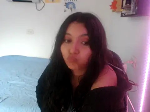 HannaKlein online show from September 8, 5:34 pm