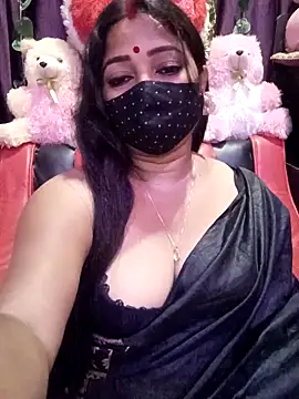 ella mariya online show from April 18, 8:20 pm