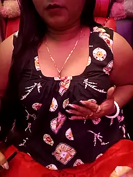 ella mariya online show from February 10, 6:18 pm