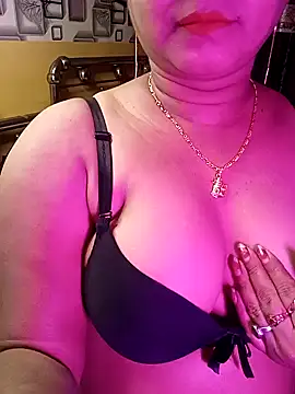 ella mariya online show from January 4, 4:11 pm