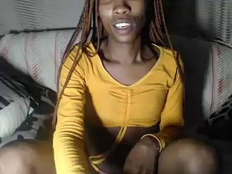 hoittytoittyxx online show from February 9, 8:45 pm