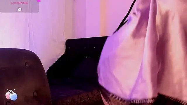 caro03x online show from September 25, 3:01 am