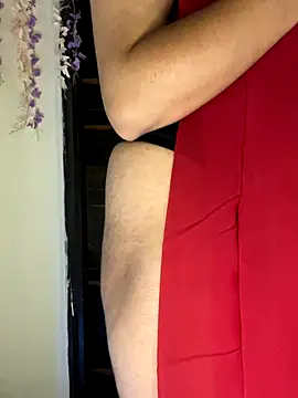 Snapshot of Ms_stella chatting on November 13, 4:27 am Ms stella online show from November 13, 4:27 am