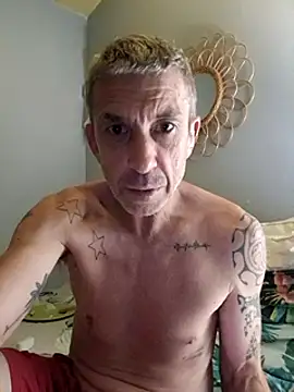 Snapshot of chris_sbh chatting on February 5, 3:34 am chris sbh online show from February 5, 3:34 am