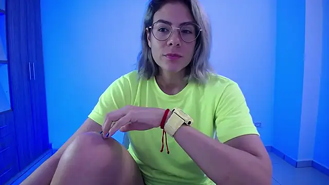 candydowson1 online show from October 28, 12:59 pm