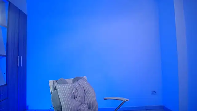 candydowson1 online show from November 24, 2:39 pm