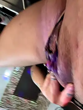 exquentadamay online show from October 29, 7:29 am