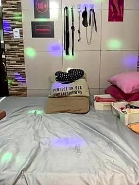 exquentadamay online show from November 15, 1:53 am