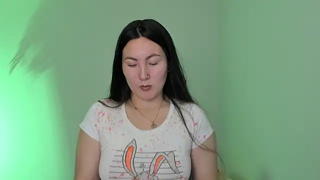 Snapshot of Elle_Lee_ chatting on February 27, 4:32 pm Elle Lee online show from February 27, 4:32 pm