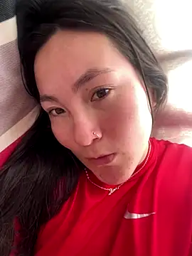 Elle Lee  online show from December 14, 3:17 pm