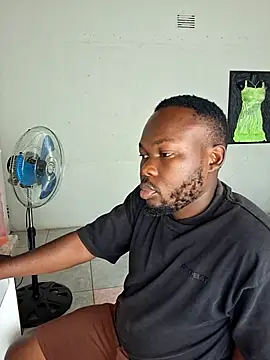 LaughRiotX online show from November 14, 9:46 am