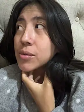 sarah12333 online show from March 22, 3:10 am