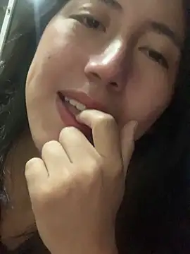 sarah12333 online show from May 18, 3:28 am