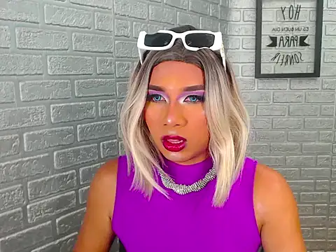 Snapshot of Antonela_Connors chatting on September 18, 1:52 am Antonela Connors online show from September 18, 1:52 am