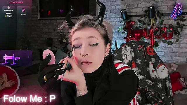 Alex Howell online show from March 2, 8:46 pm