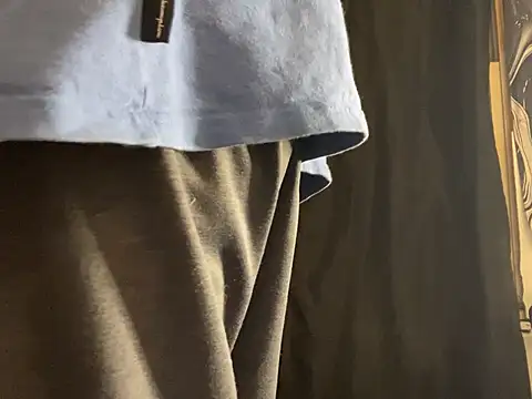 Snapshot of kollzCloudzz chatting on February 10, 11:04 am kollzCloudzz online show from February 10, 11:04 am