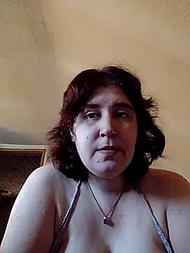 Snapshot of SexyLucie2024 chatting on October 12, 11:11 am SexyLucie2024 online show from October 12, 11:11 am