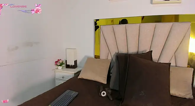 vahiolet fuentes online show from October 9, 2:56 am