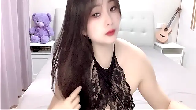 aisha123123 online show from November 14, 2:26 am