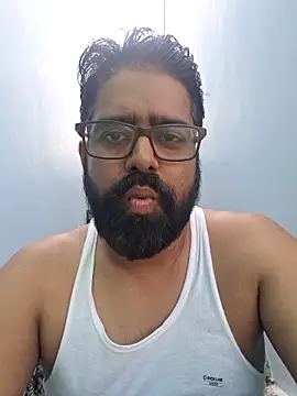 Snapshot of bewolf_17 chatting on September 13, 5:29 am bewolf 17 online show from September 13, 5:29 am